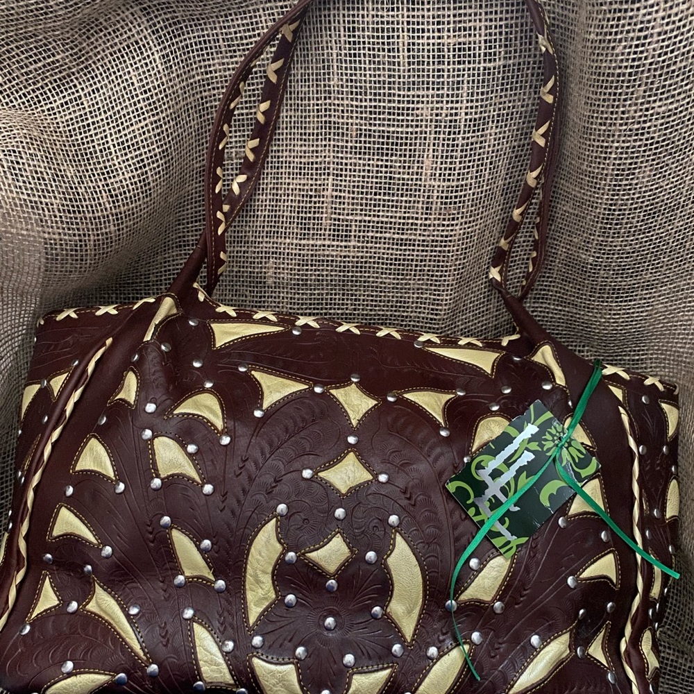 33 Leaders in Leather purse/shoulder bag. - Picture 3 of 8